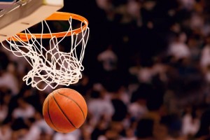 开云体育在线-当明尼苏达的狼嚎响彻欧冠赛场，爱德华兹的跨维度统治力