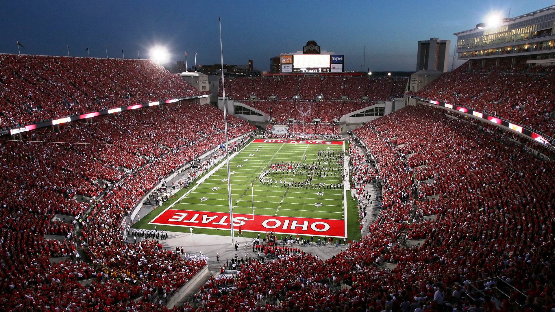 独行侠战术压制太阳，西亚卡姆展现巨星价值，现代篮球的胜利方程式